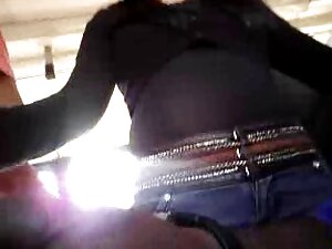 長い髪のslut揺れボディーガードに寝室 ...