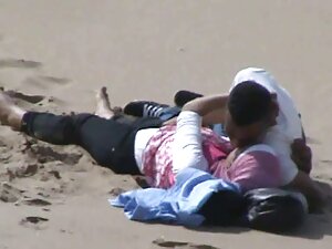 とんでもないホテルで若い外交官の娘は大人 ...